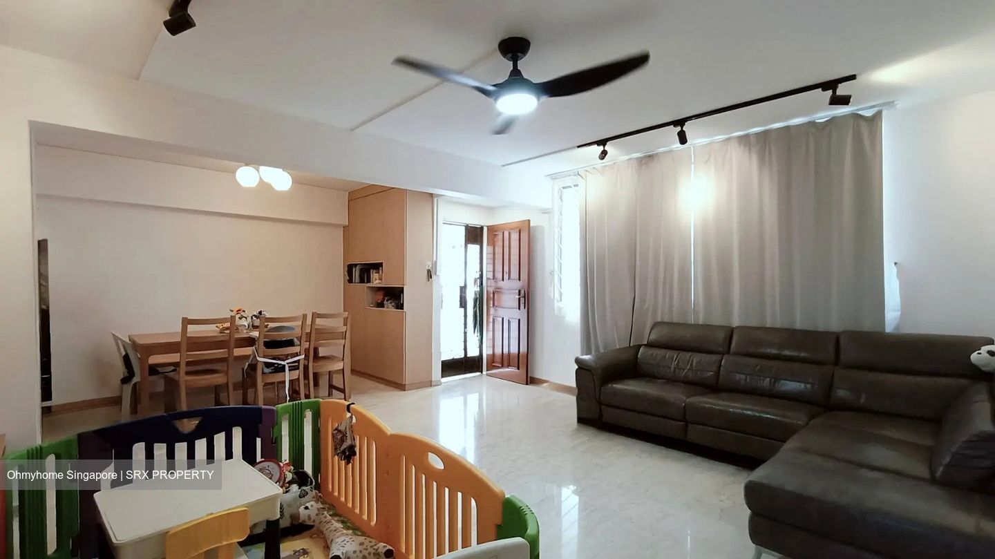 Blk 242 Serangoon Avenue 3 (Serangoon), HDB 4 Rooms #560949901